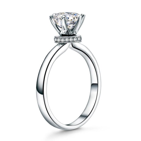 Moissanite Diamond Engagement Ring